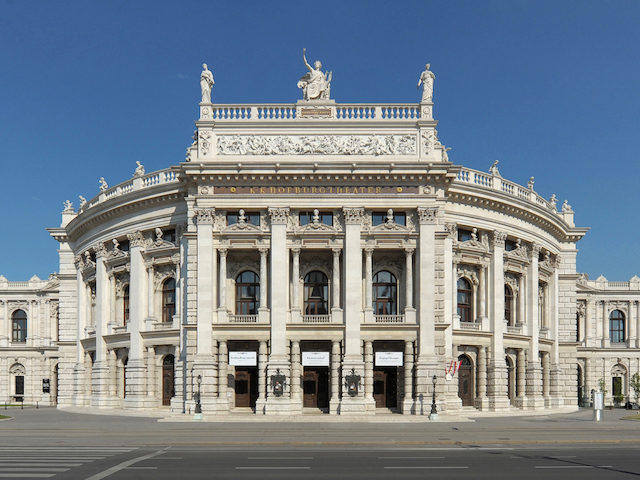 Le Burgtheater - Vienne